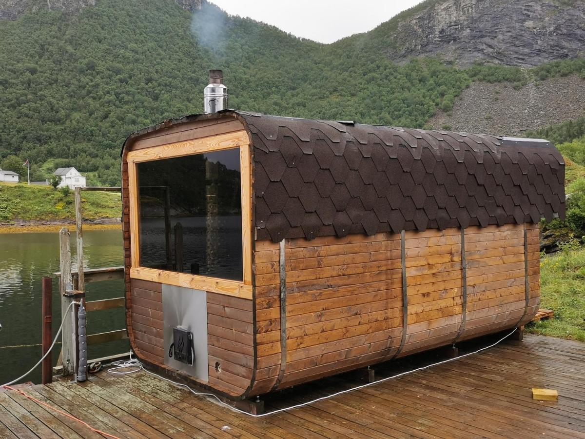 Polar Spot Camping Hotel Nygardsjoen Екстериор снимка
